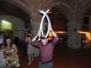 English Wedding party in Castagno Gambassi Terme - jocke with ballon art